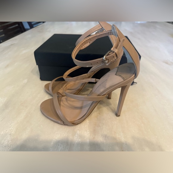 Tony Bianco women’s heels - Picture 2 of 4